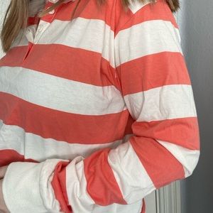 🦋Target wild fable collared crop tee